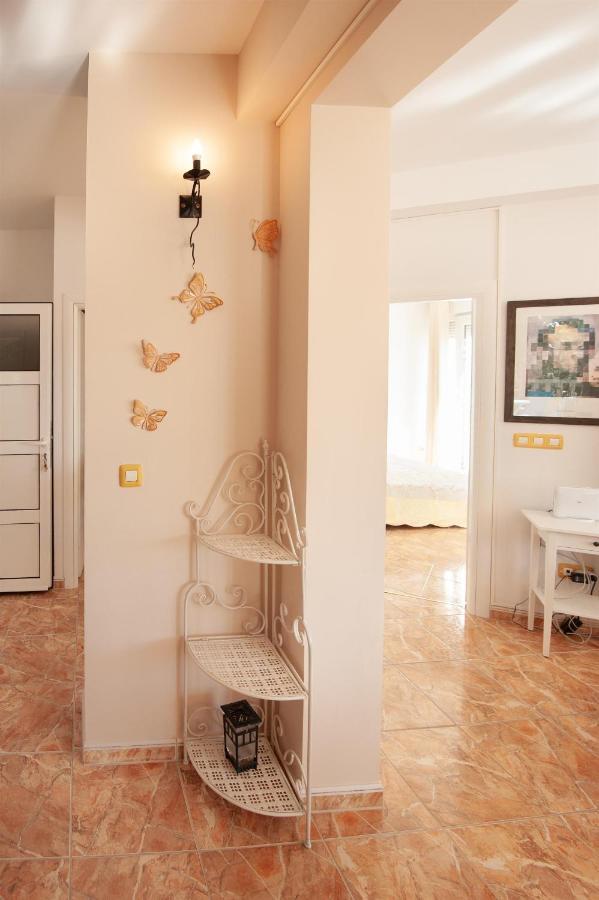 Apartments Gordana Lokva Rogoznica Luaran gambar